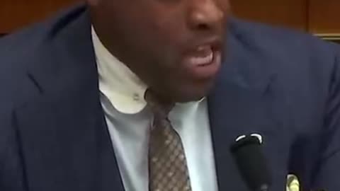 Congressman Wesley Hunt ask's FBI director Patel if he see's a rise in political crimes