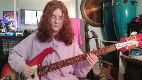 Baby's Coming Back/Jellyfish bass play along by Cara