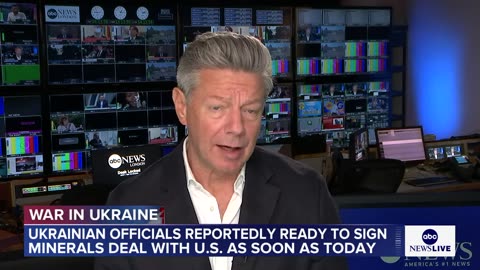 Ukraine reportedly ready to sign mineral deal with U.S.