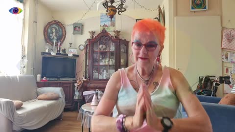 Vlogger Coriena woest na tips over slaapmaatje totaalgek Edje!