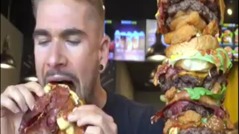 14LB UNBEATEN BURGER CHALLENGE ($300) BIGGEST BURGER CHALLENGE EVER