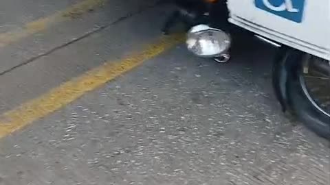 Video: fuerte accidente entre un Transcaribe y mototaxista