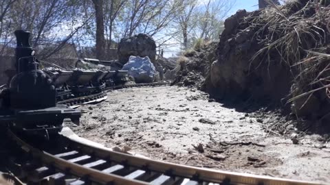 Model train 3b