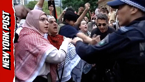 Chaos erupts in Sydney as police clash with protesters over Israeli president's visit