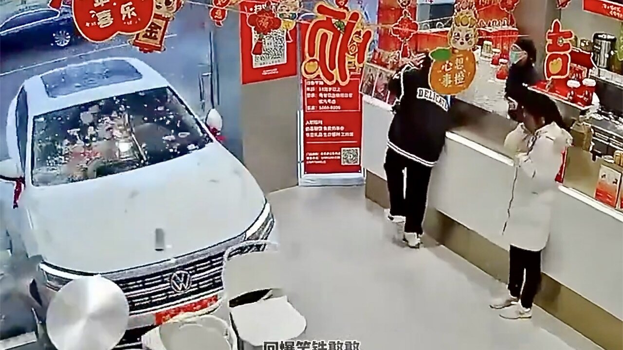 Bizarre Vehicle Mishaps Captured On Dashcam & CCTV