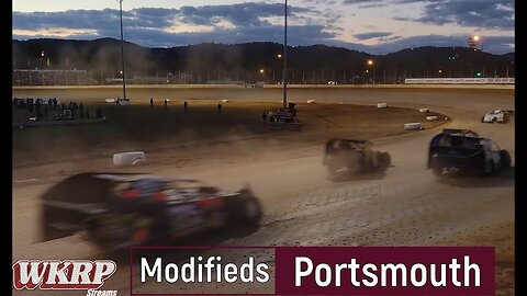 10/16/2021 - Modifieds "Highlight Clips"🏁Portsmouth Raceway Park 🏎️ #17 Chris Wilson