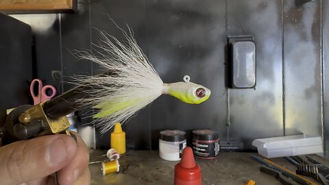 Buck tail Jig