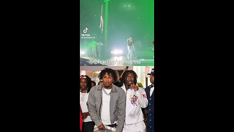 Von slayer on a arena tour is such genius marketing 😭