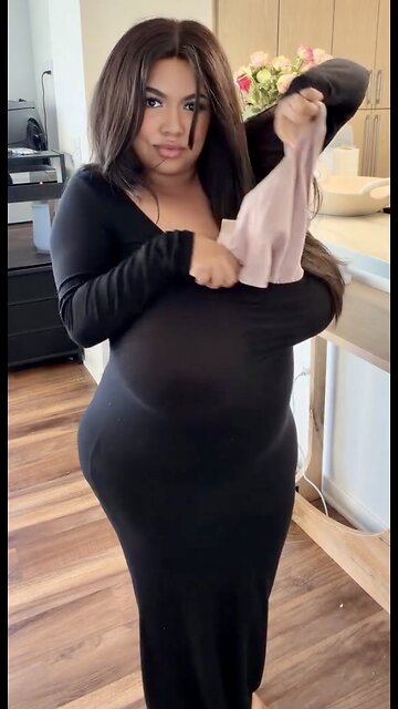 Another Layla bra trick