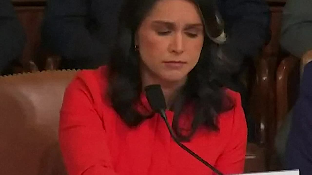 ¿Es Rusia un amigo o adversario? Preguntan a la directora de Inteligencia Nacional de EE.UU.
