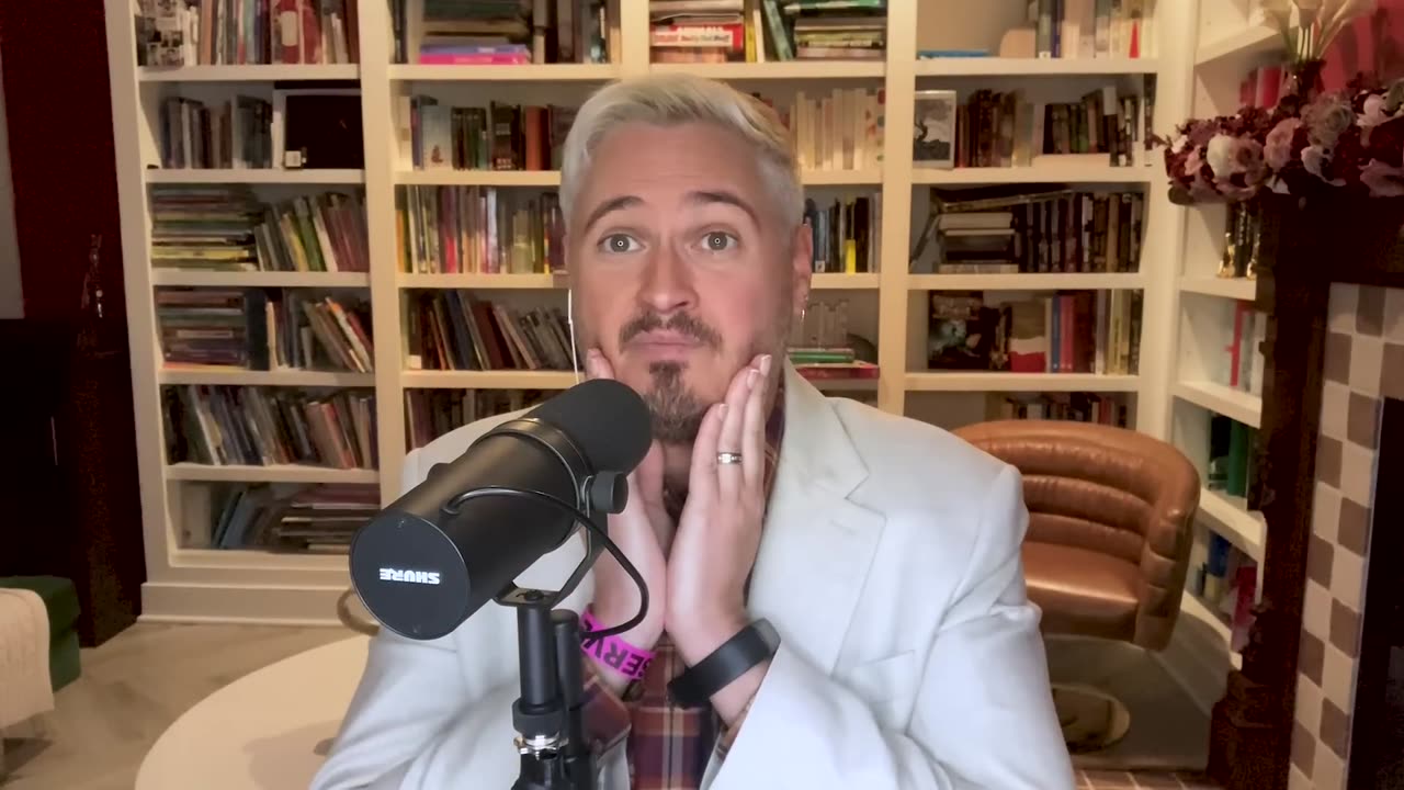 CNN HEMORRHAGES $400M In Revenue _ The Kyle Kulinski Show
