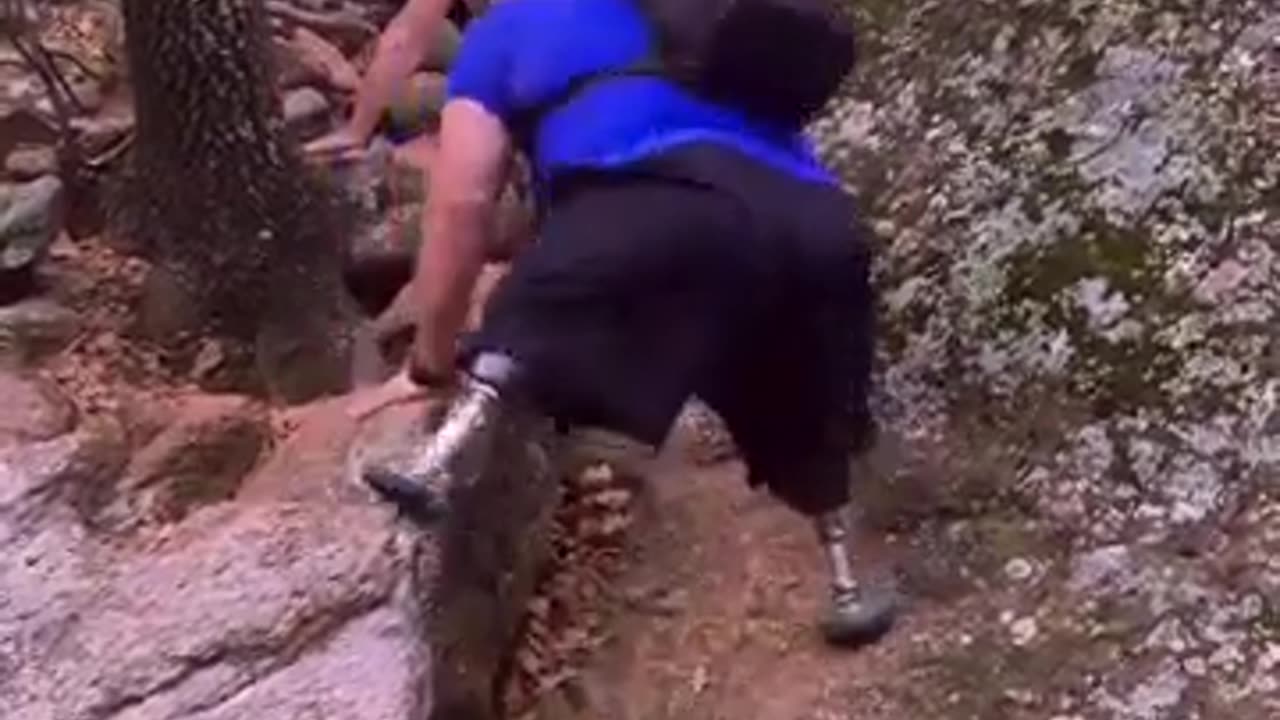 🤯🏞️ These Heroes Create A Hiking Group For Those Who Lost Their Legs! | FeedMyCuriosity