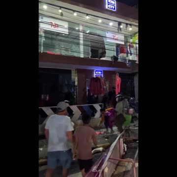 During the Nepal protest, Many people were seen looting shops & shopping malls!