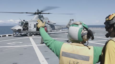 22nd MEU(SOC) | USS Fort Lauderdale Conducts a Strait Transit