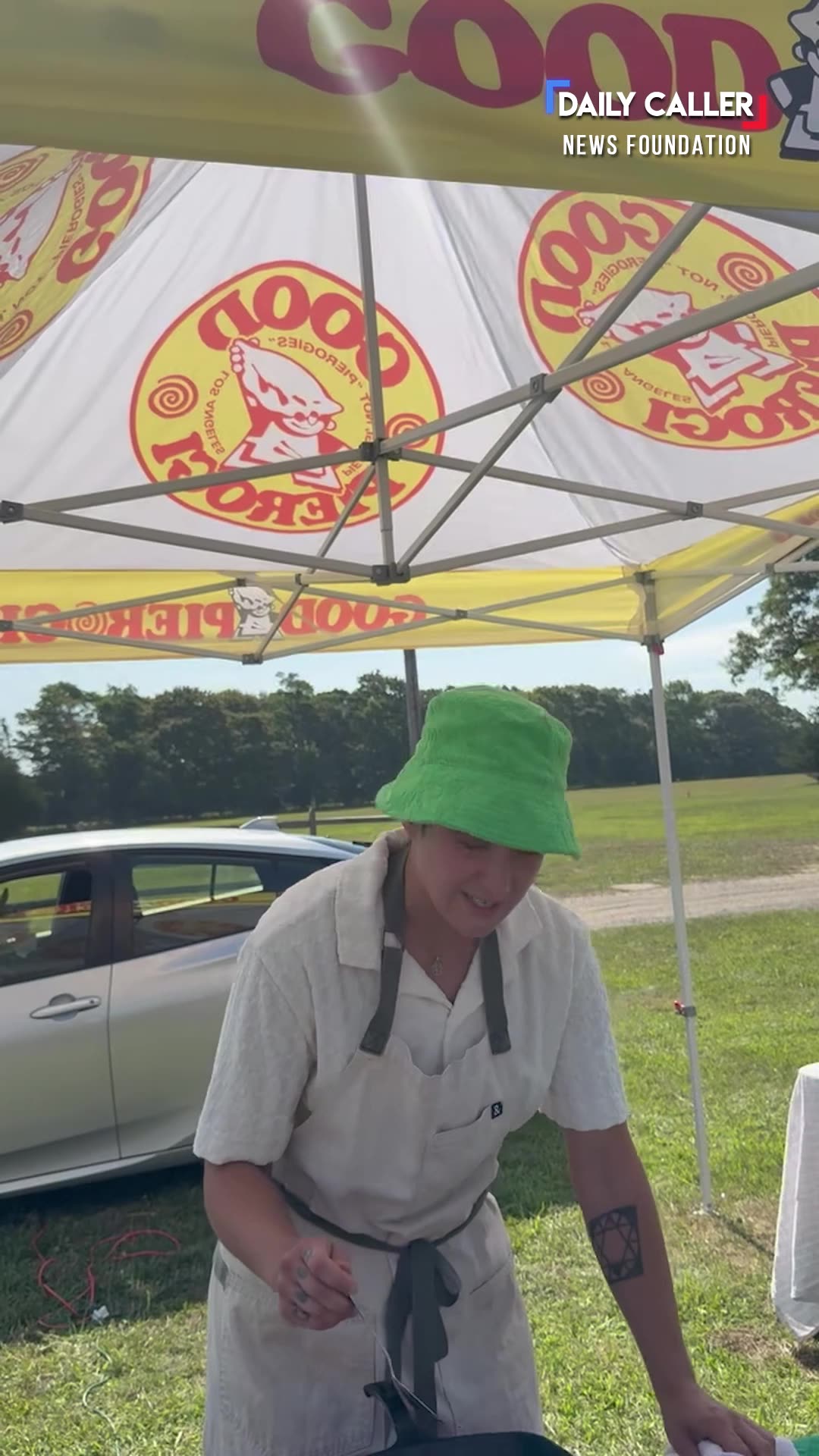 Farmers Market Vendor Refuses To Sell To Alan Dershowitz Over Politics