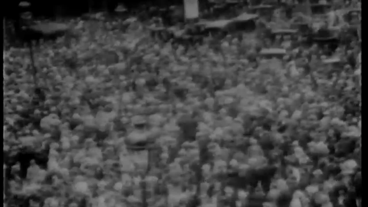 [BRITISH NEWSREEL EXCERPTS] - [BRITISH NEWSREEL EXCERPTS] - cbs-cbswwi-541