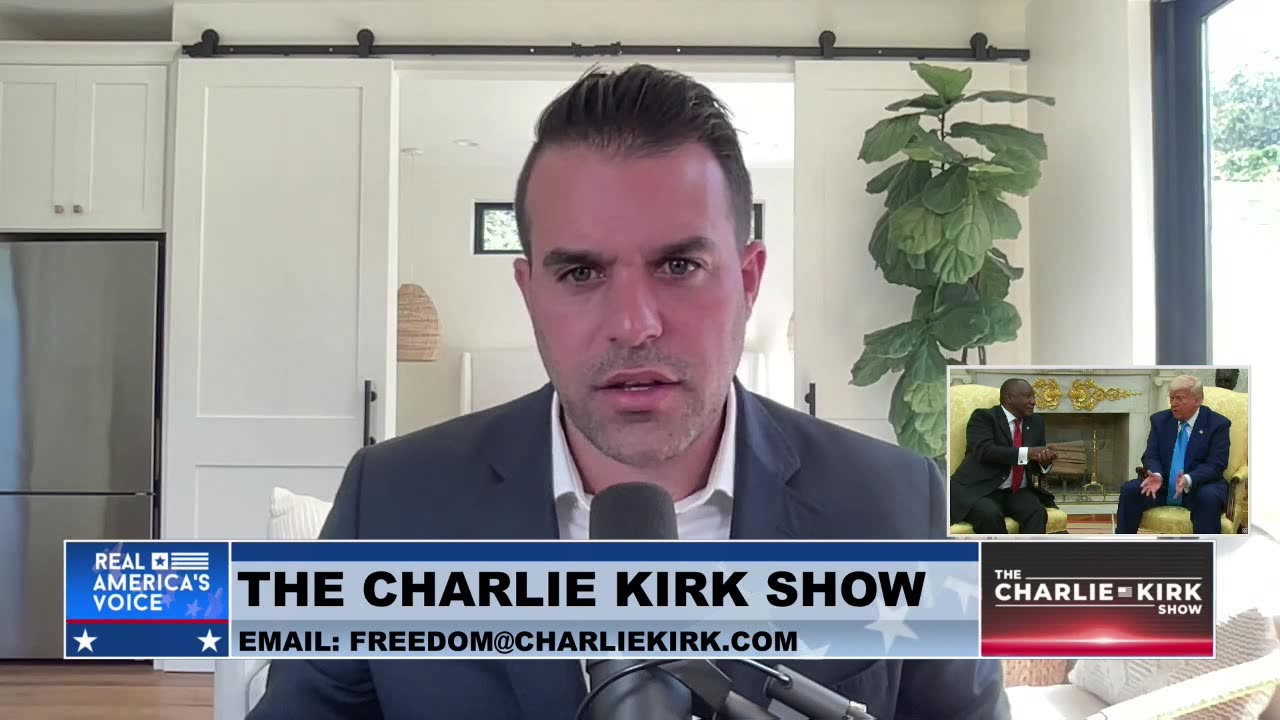 President Trump Confronts South Africa Leader Over the Merciless Murders of White Farmers