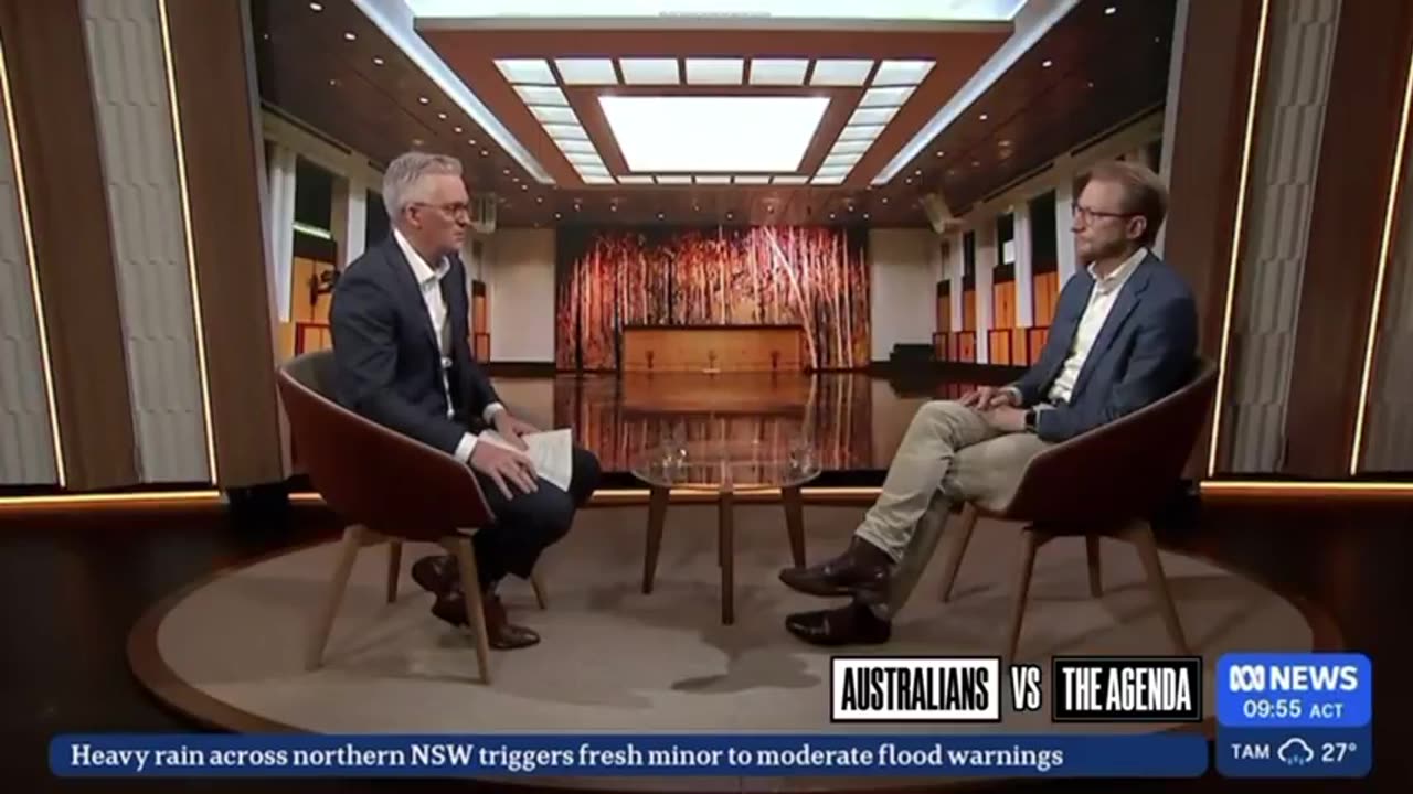 Senator Paterson calls Australians who speak up to politicians about their concerns as 'RATBAGS'？？