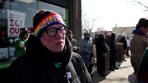 Minnesotans demand justice as community mourns Alex Pretti