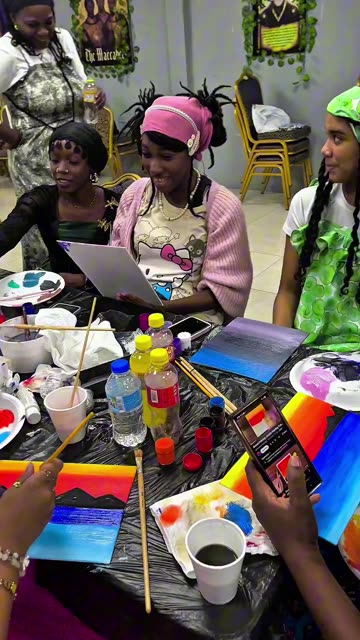 An Afternoon Of Colors 🫟🌈, Creativity👩🏽‍🎨🖼️, & Good Vibes Only! 🎨💕🫂