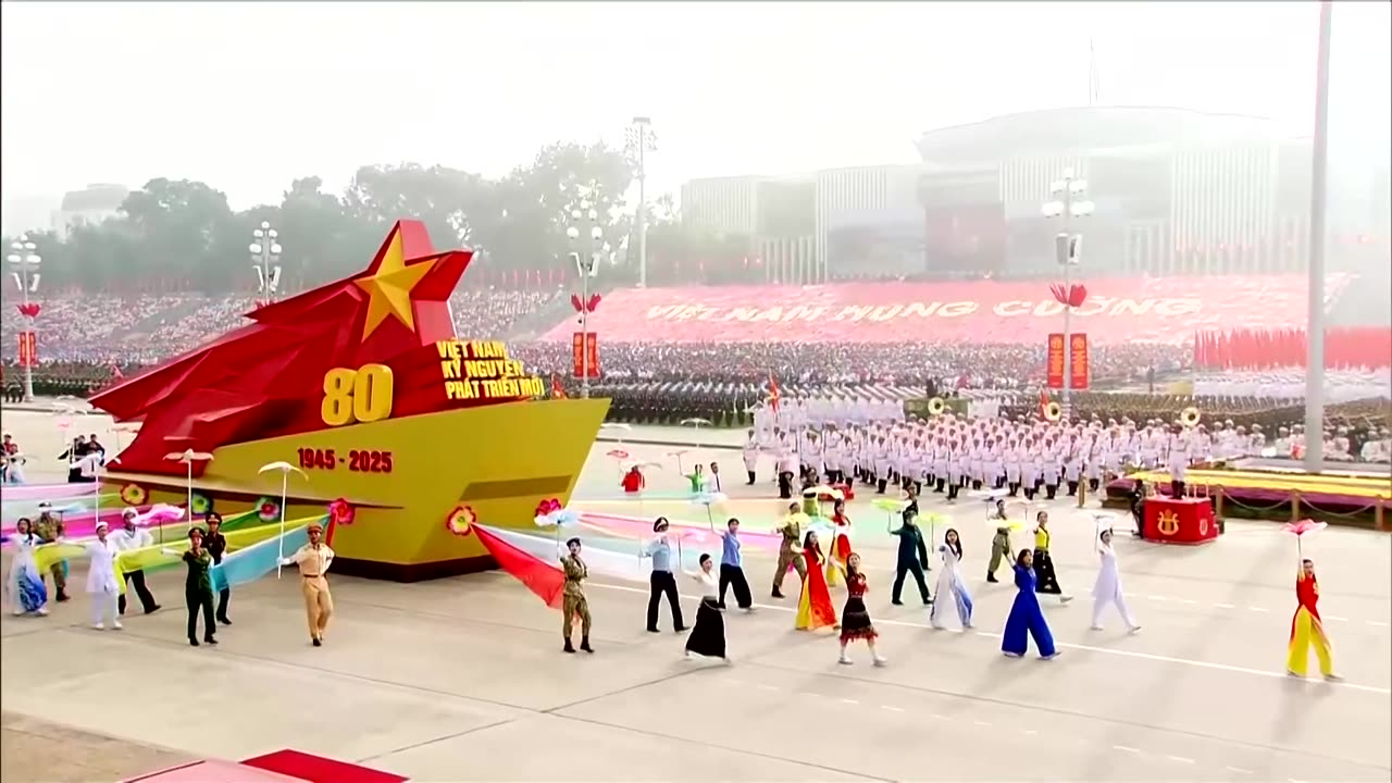 Vietnam celebrates independence day with huge military parade