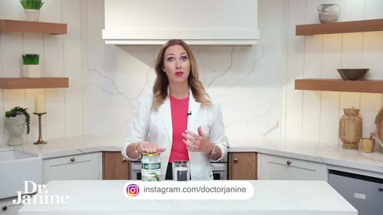 Coconut Oil: How to Tell If It's Fake - Dr. Janine