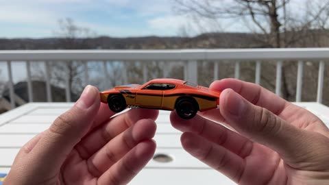 Unboxing Hot Wheels Treasure Hunts and Mainlines