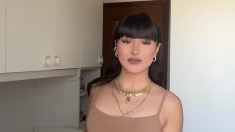 Wow pure italian tgirl in home