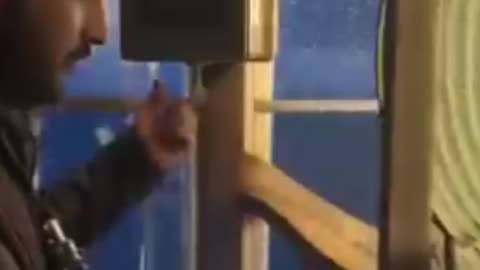 )Title(ٹائل | خطرناک لمحے! ہمت ہے تو دیکھو "Extreme Adventure Moments