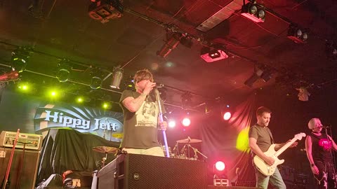 Hippy jett ( live)