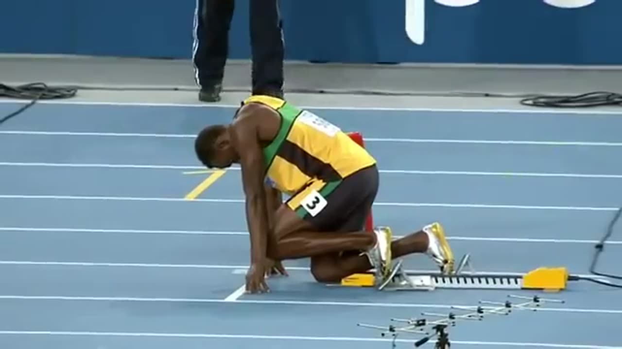 Usain Bolt Wins 200m at 2011 World Championships in 19.40 seconds