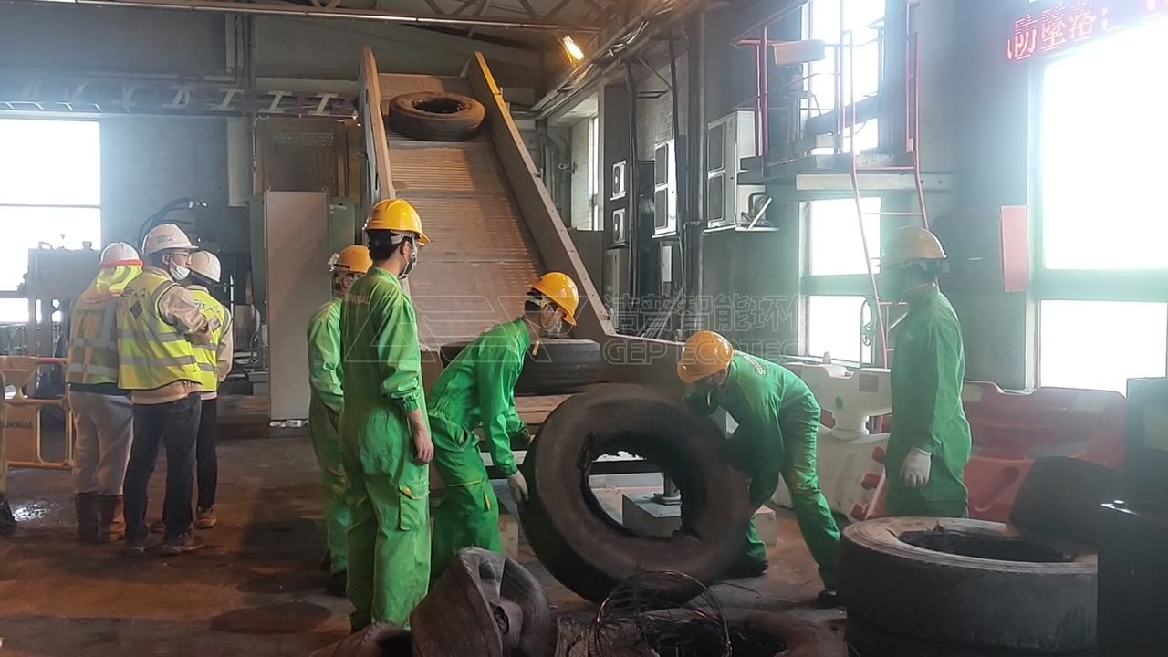 Macao's Green Solution: 2-3 TPH Waste Tire Shredding Line for Power Generation