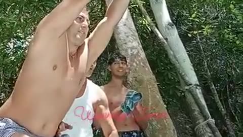 Sexy lady Swing and Jump 10