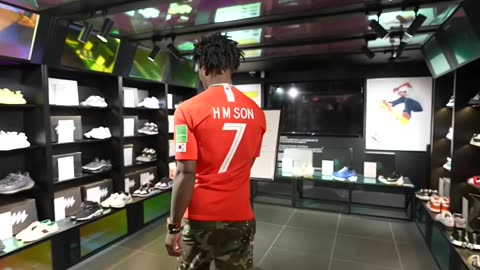 Ishowspeed shopping for unique clothes in south korea