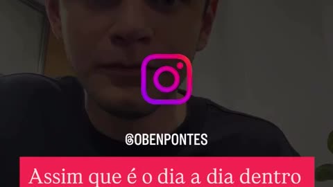 Assim é o dia a dia dentro de uma universidade pública no Bostil, ops! Digo Brasil
