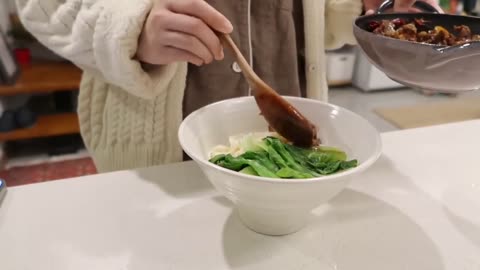VLOG From Morning Noodles to Night Out A Soft Winter Vlog