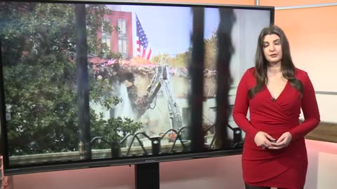 President Trump's $300M ballroom sparks backlash from preservationists