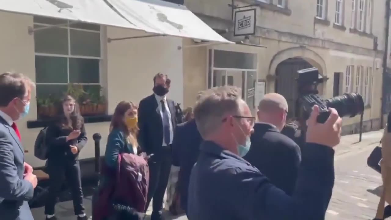 Ravens Pub kicks out Keir Starmer