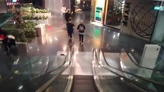 Escalator in Central Park Mall on Broadway in Sydney stops while I'm on it