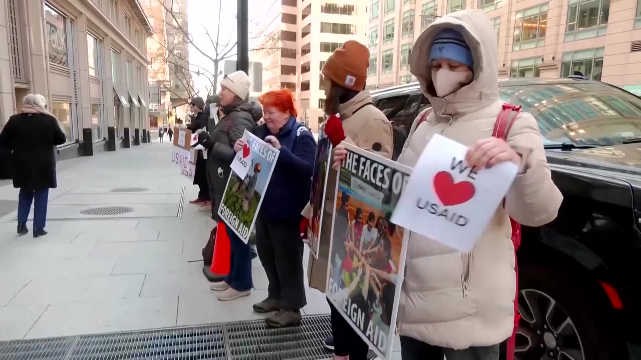 Bill Gates pledges to give away $200 billion by 2045