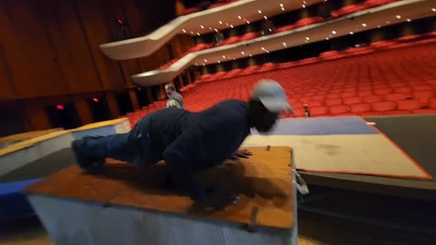 CHRYSLER HALL HOUSE STRIP ESI-VLOG