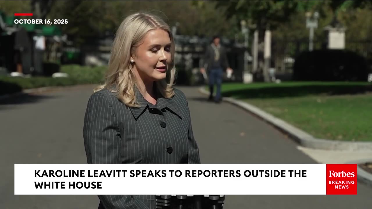 Karoline Leavitt Holds Press Gaggle As Government Shutdown Hits Day 16