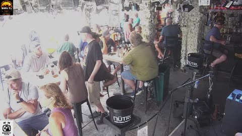 LIVE Music Everyday!