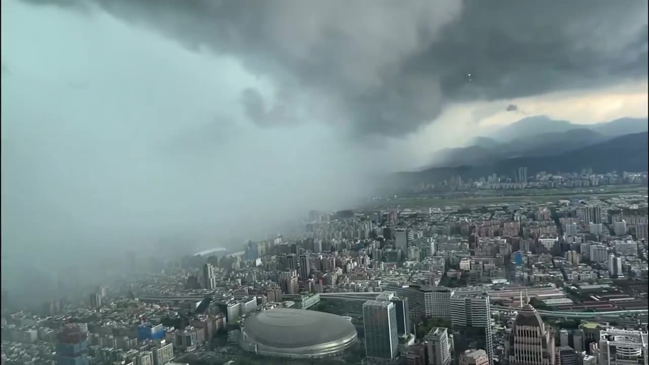 This is how fast a weather machine can be turned on against you. HAARP WEATHER GEOENGINEERING