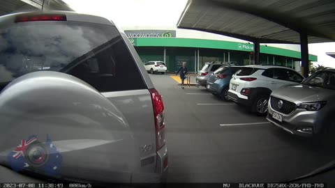 Aussiecams - Just back into me and take off why dont you! QLD