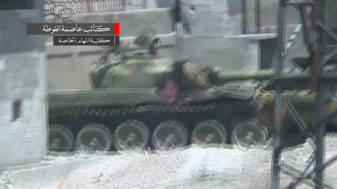 Syrian War T-72 hit with Rebels SPG-9 in Jobar, Damascus 2013.07.08