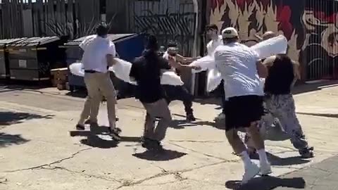 😱💥 Street Brawl! | FunFM
