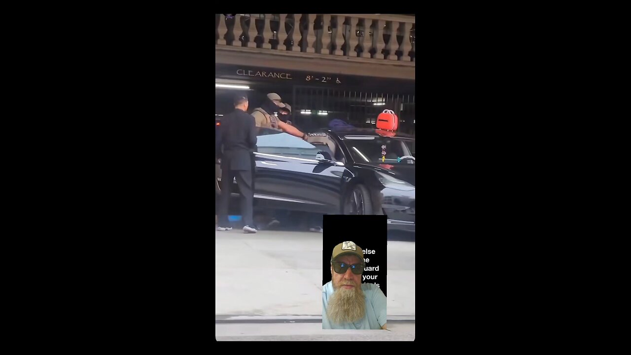 ice arrest live streamed by illegal