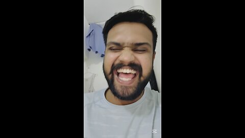 Jhoth kehtey hen log 🤣
