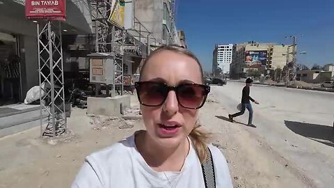 These People Call Pakistans Crumbling Fort Home 🇵🇰